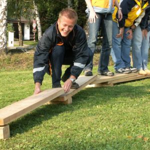 Wir Sind Dann Mal Draussen Mit Outdoor Ubungen Den Berufsalltag Verbessern Carmann